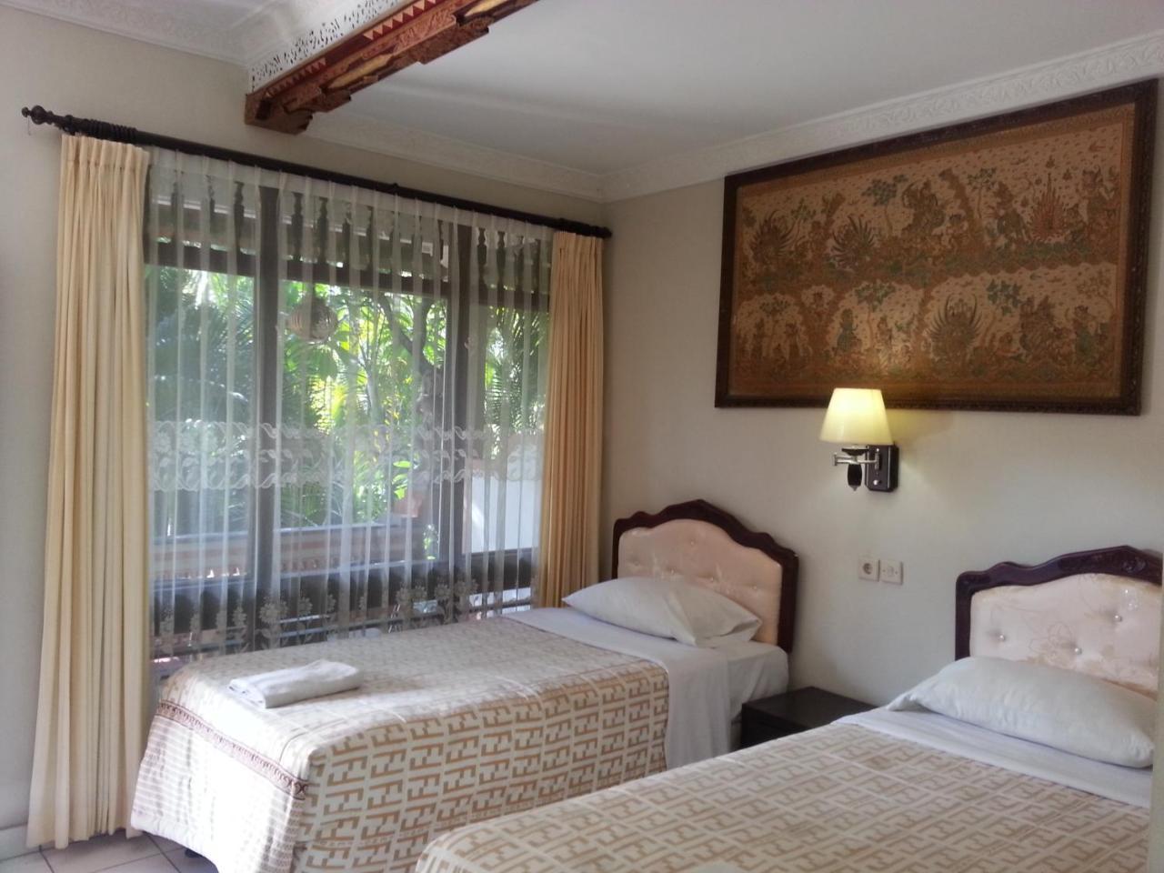 Dewa Bharata Bungalows Legian Chambre photo